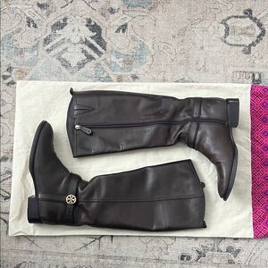 Tory Bur h Brown Knee-High Leather Riding Boots 8